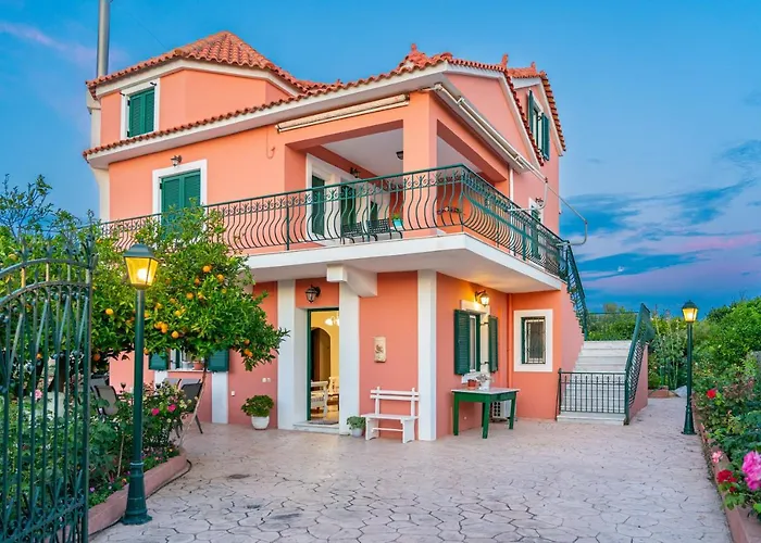 Artemis Superb 2 Bedroom Apartment 700 M Away From The Beach