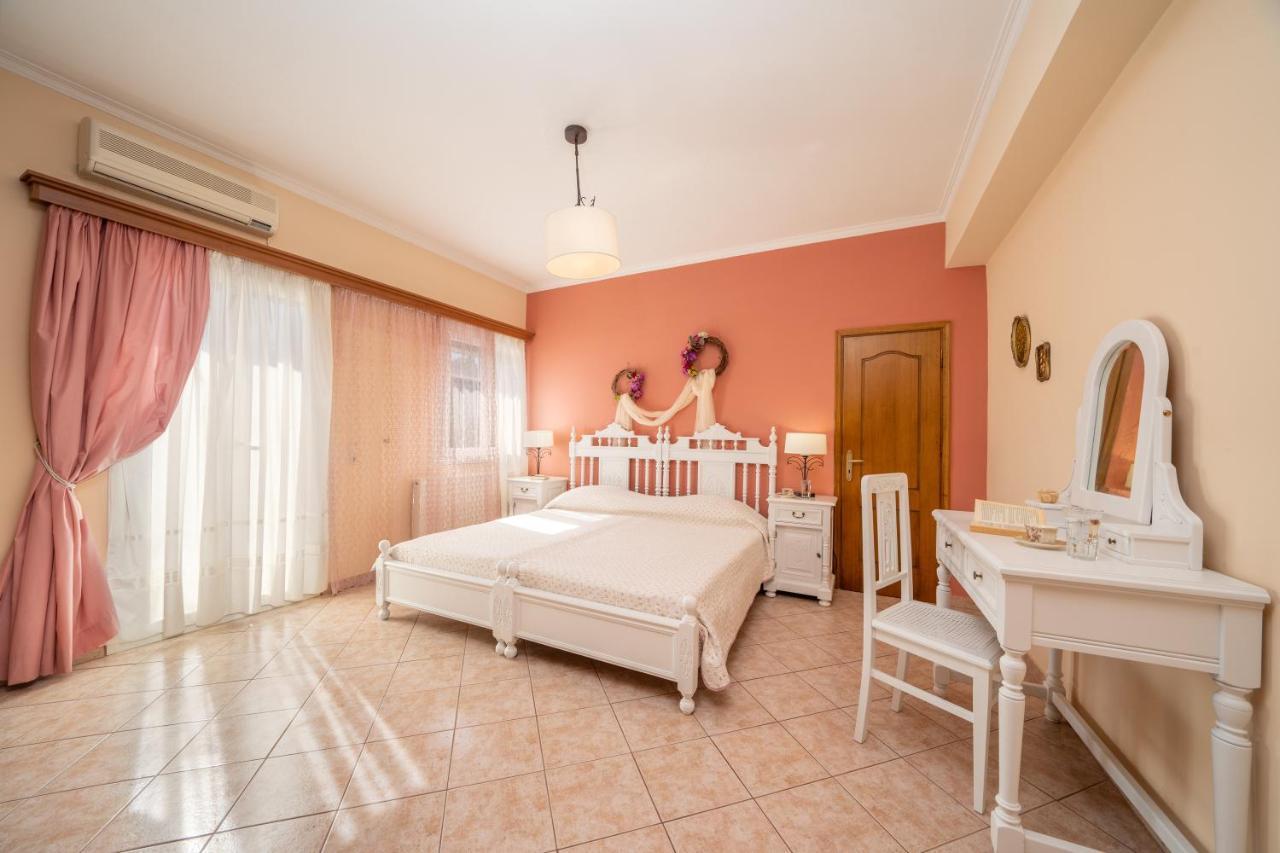 Artemis Superb 2 Bedroom 700 M Away From The