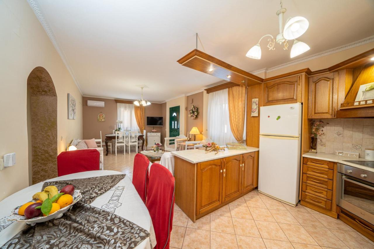 Artemis Superb 2 Bedroom 700 M Away From The Appartement Minia